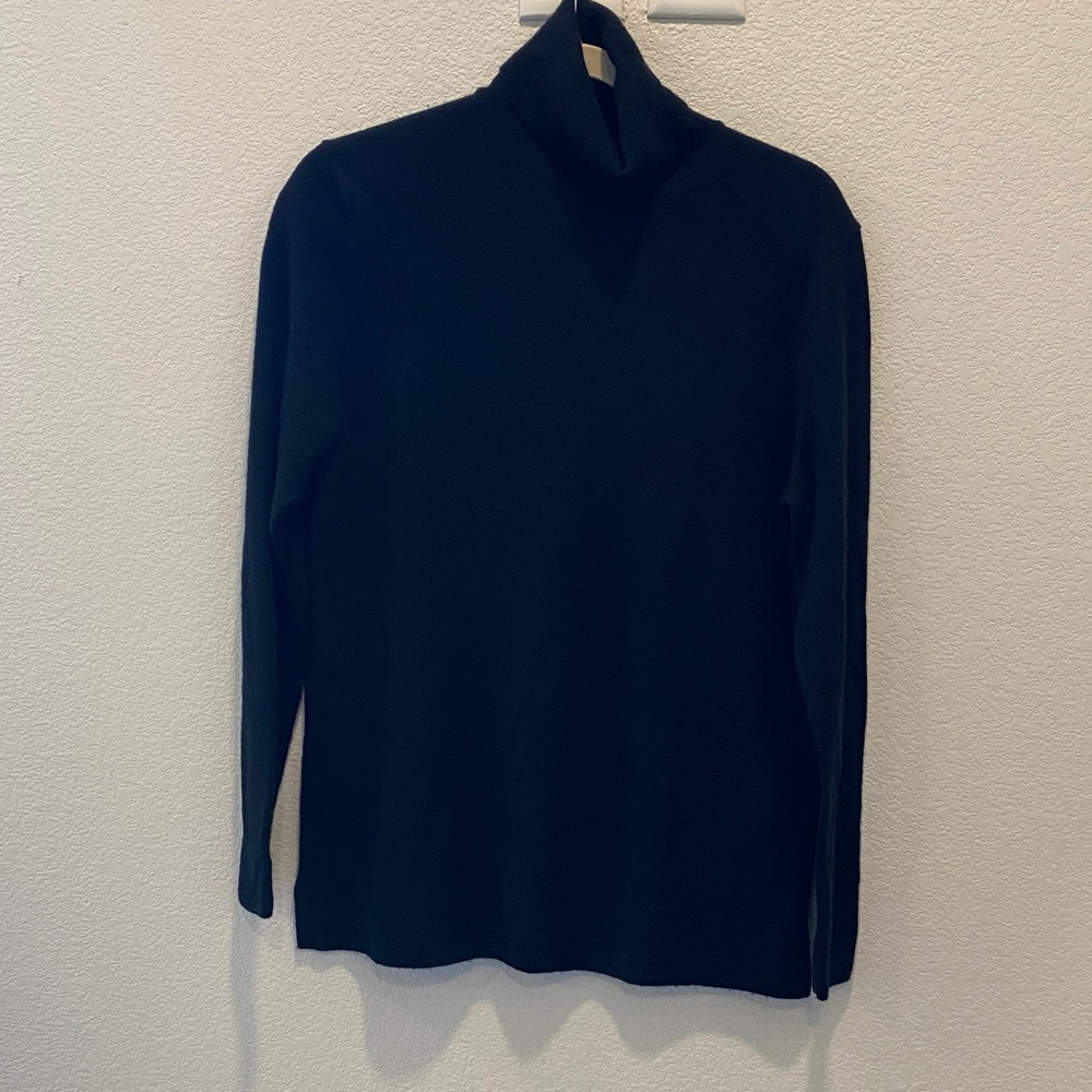 Neiman Marcus | Cashmere turtleneck sweater